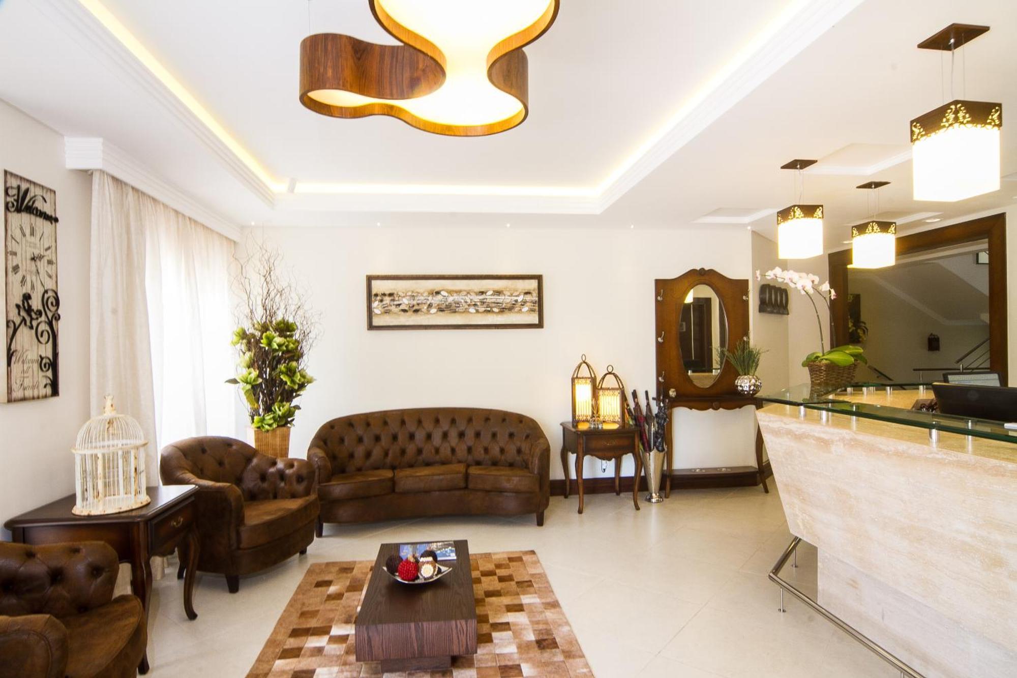 Pousada D'Biagy Premium Campos do Jordão Extérieur photo